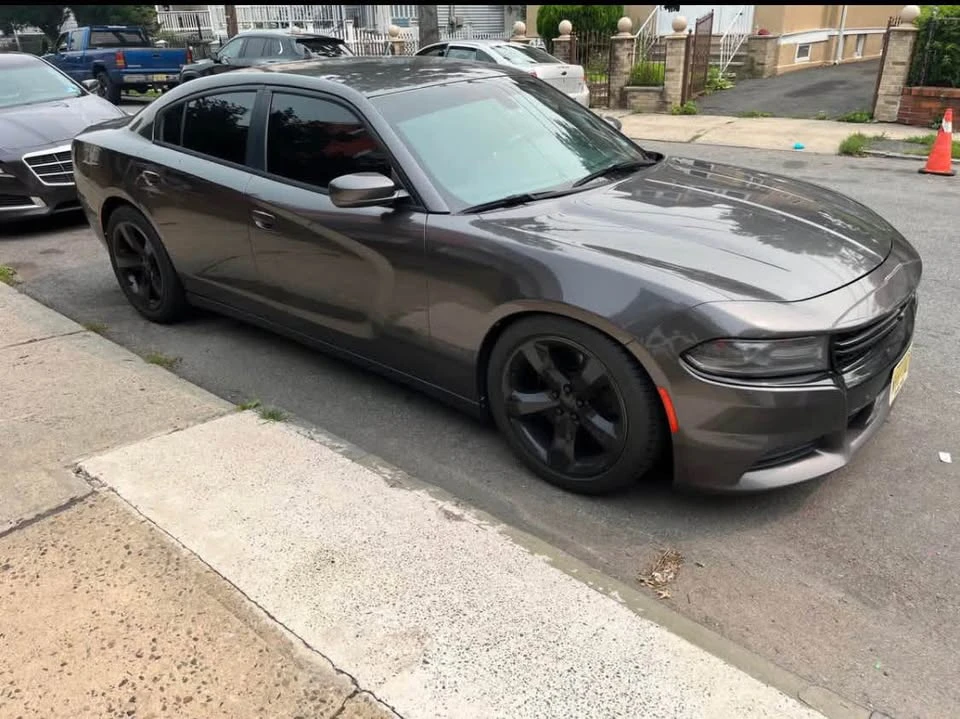 2017 Dodge Charger 7th Gen - Image 4 of 5