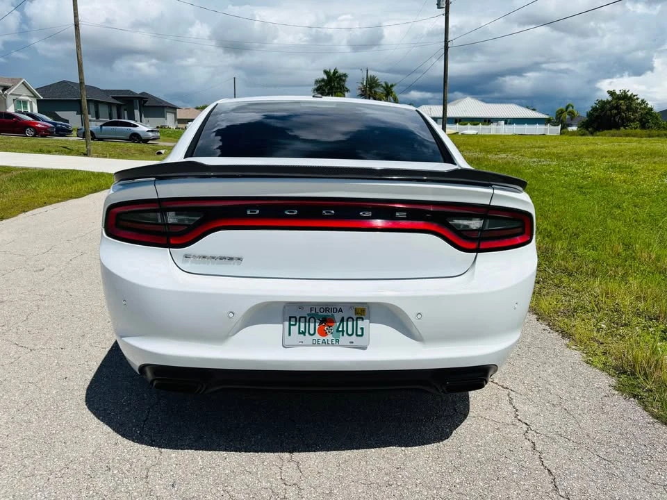 2017 Dodge Charger 7th Gen - Image 11 of 15