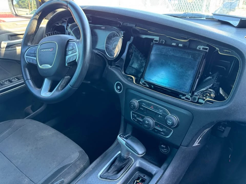 2017 Dodge Charger 7th Gen - Image 4 of 9