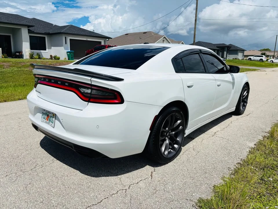 2017 Dodge Charger 7th Gen - Image 10 of 15