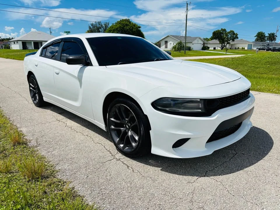 2017 Dodge Charger 7th Gen - Image 2 of 15