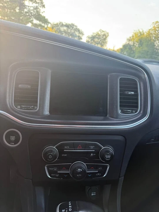 2017 Dodge Charger 7th Gen - Image 13 of 19