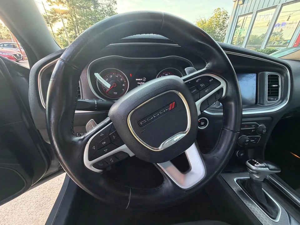 2017 Dodge Charger 7th Gen - Image 11 of 19