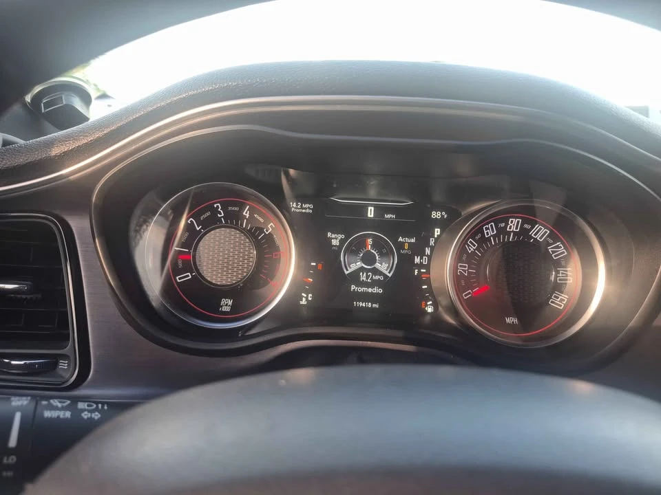 2017 Dodge Charger 7th Gen - Image 6 of 8