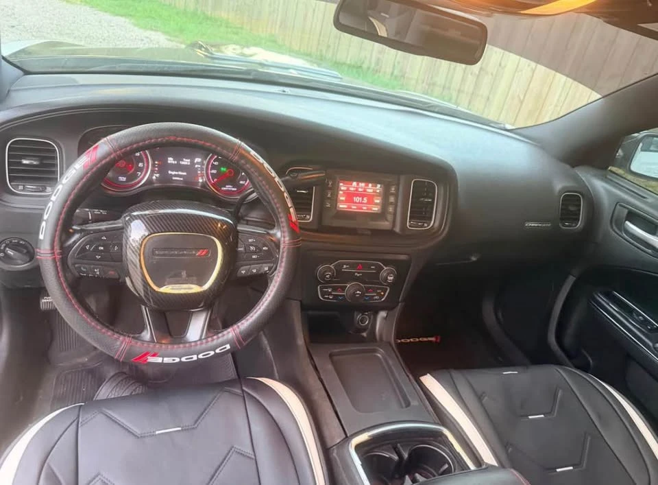 2017 Dodge Charger 7th Gen - Image 8 of 8