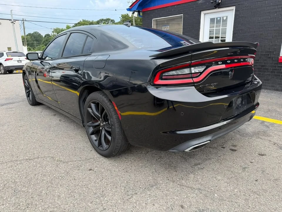 2017 Dodge Charger 7th Gen - Image 6 of 17