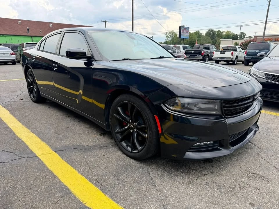 2017 Dodge Charger 7th Gen - Image 2 of 17