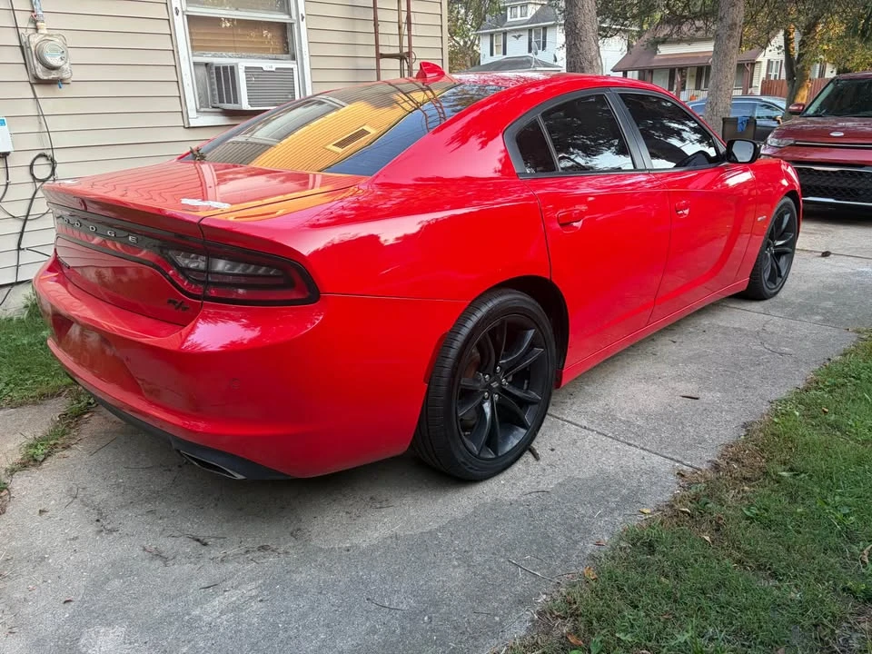 2017 Dodge Charger 7th Gen - Image 4 of 8