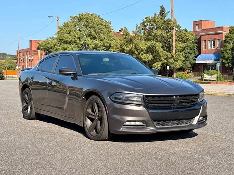 2017 Dodge Charger R/T Sedan
