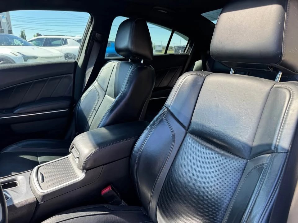2017 Dodge Charger 7th Gen - Image 12 of 15