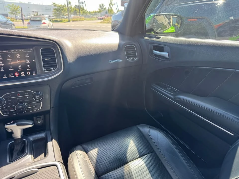 2017 Dodge Charger 7th Gen - Image 11 of 15