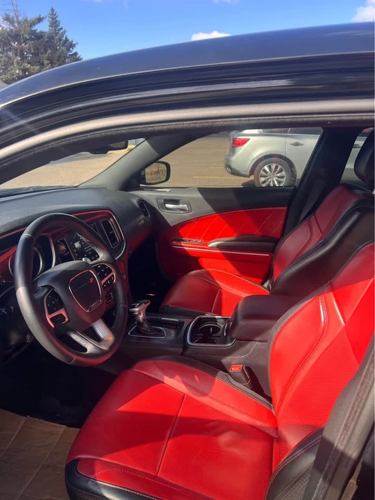 2017 Dodge Charger - Image 7 of 17