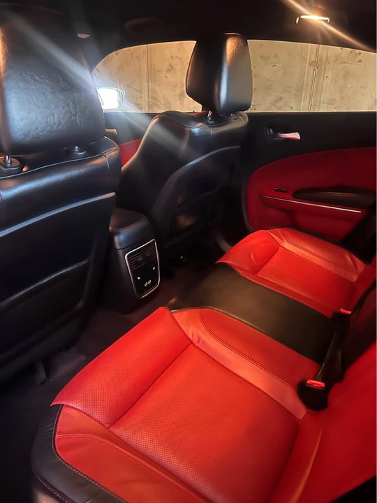 2017 Dodge Charger - Image 14 of 17
