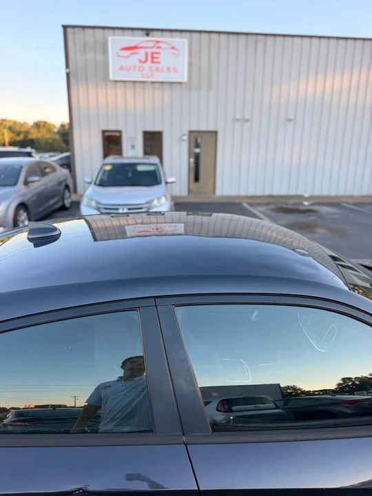 2017 Dodge Charger 7th Gen - Image 6 of 9