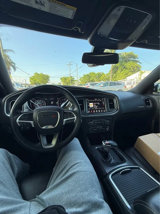 2017 Dodge Charger 7th Gen - Image 5 of 10
