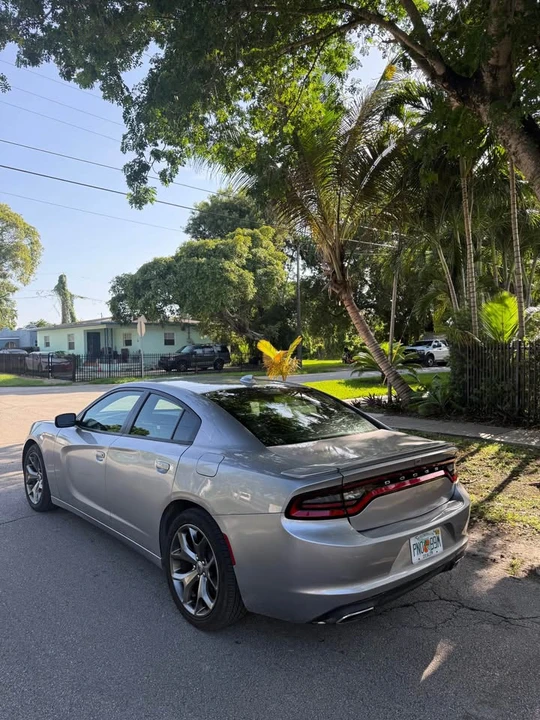 2017 Dodge Charger 7th Gen - Image 8 of 10