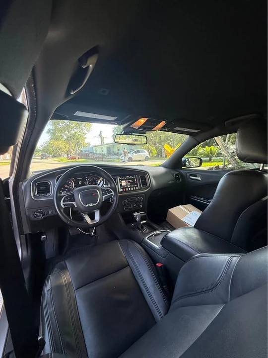 2017 Dodge Charger 7th Gen - Image 2 of 10