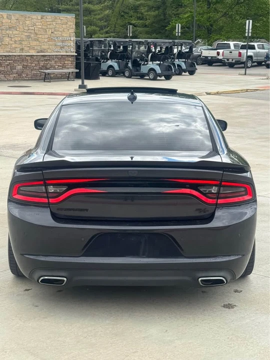 2017 Dodge Charger 7th Gen - Image 7 of 19