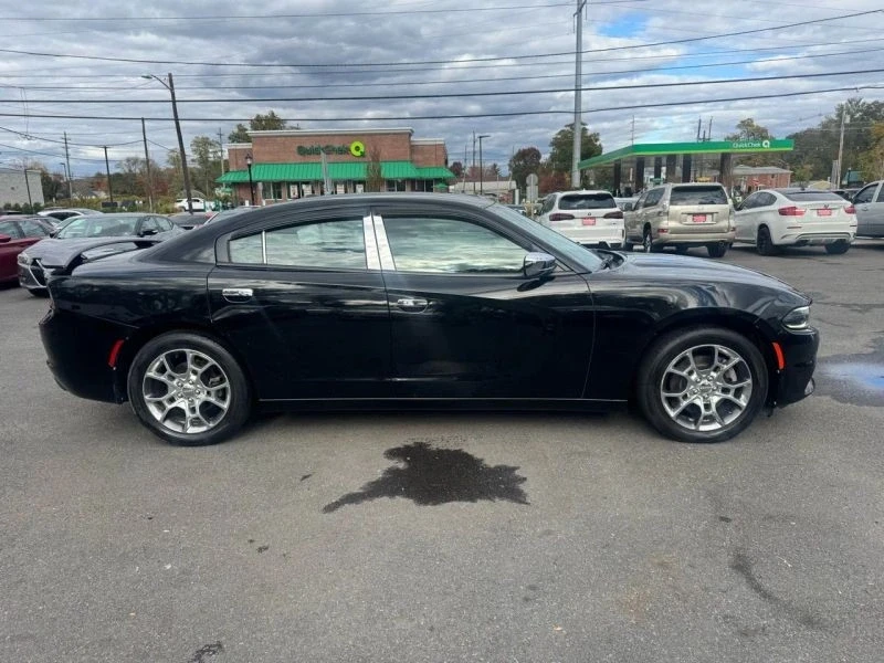 2017 Dodge Charger 7th Gen - Image 9 of 12