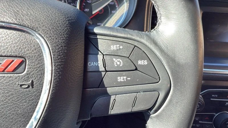 2017 Dodge Charger 7th Gen - Image 11 of 12
