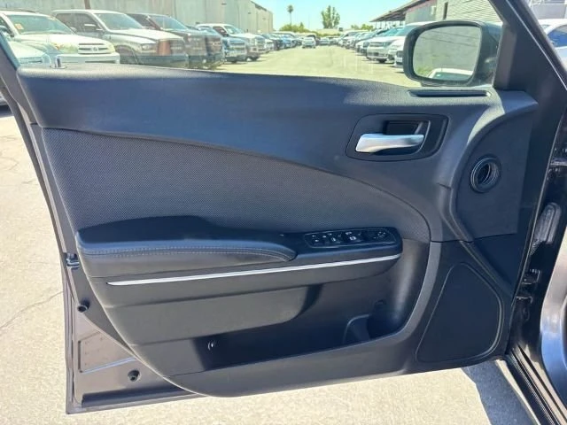 2017 Dodge Charger 7th Gen - Image 11 of 19