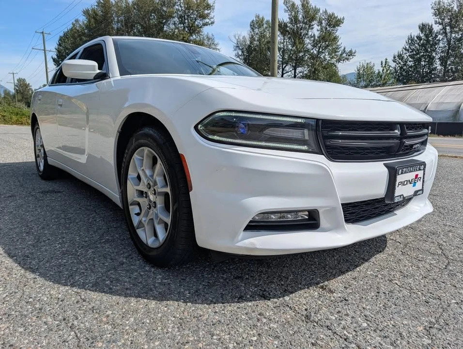 2017 Dodge Charger 7th Gen - Image 2 of 20