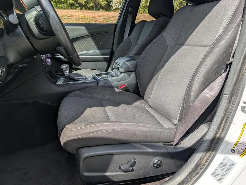 2017 Dodge Charger 7th Gen - Image 18 of 20