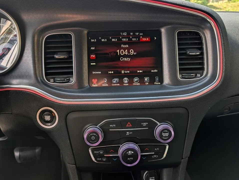 2017 Dodge Charger 7th Gen - Image 13 of 20