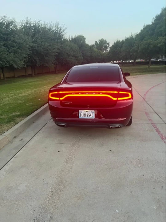 2017 Dodge Charger 7th Gen - Image 5 of 10