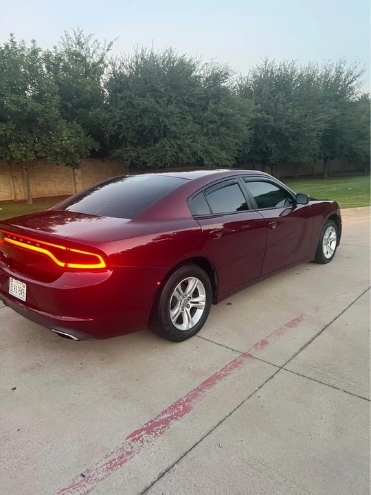 2017 Dodge Charger 7th Gen - Image 4 of 10