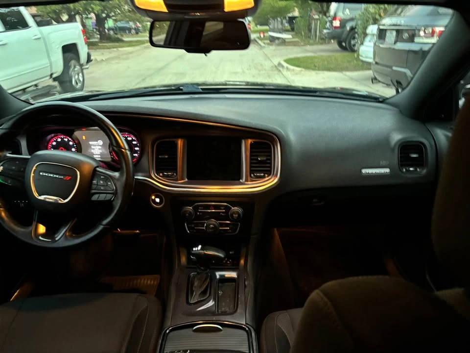 2017 Dodge Charger 7th Gen - Image 10 of 14
