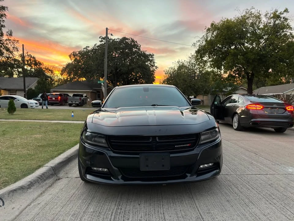 2017 Dodge Charger 7th Gen - Image 2 of 14