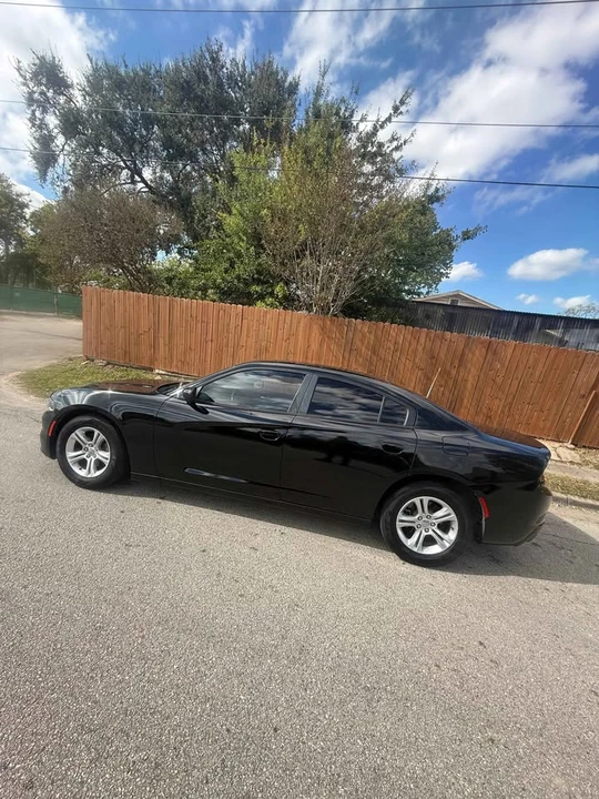 2017 Dodge Charger 7th Gen - Image 9 of 16