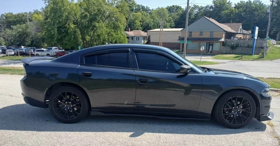 2017 Dodge Charger 7th Gen - Image 3 of 14