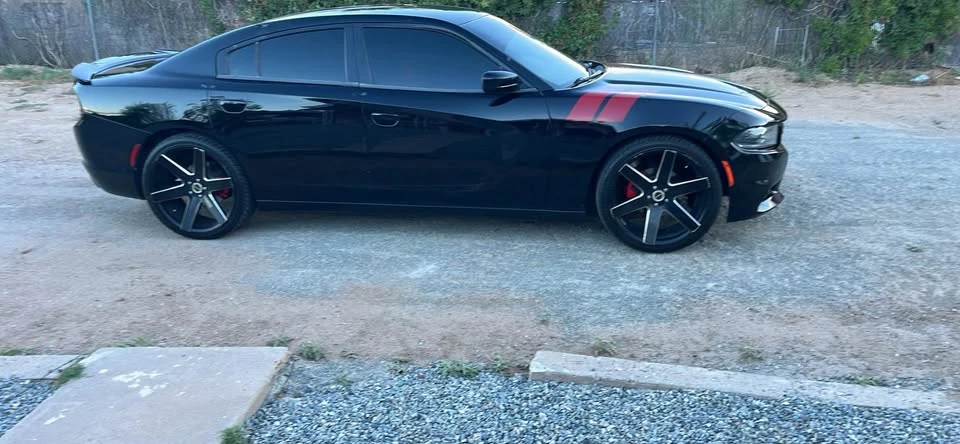 2017 Dodge Charger 7th Gen - Image 4 of 4