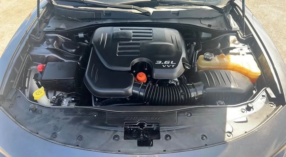 2017 Dodge Charger 7th Gen - Image 16 of 16