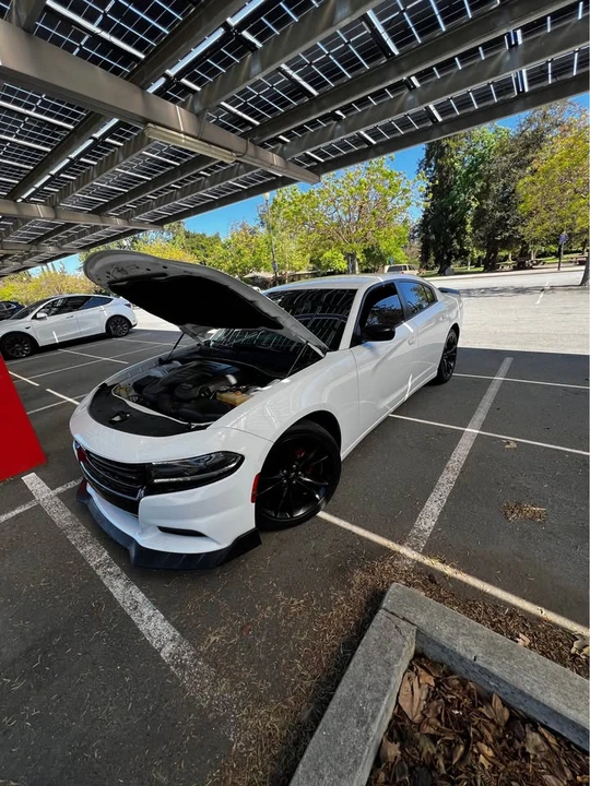 2017 Dodge Charger 7th Gen - Image 2 of 16