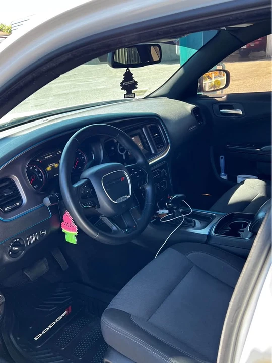 2017 Dodge Charger 7th Gen - Image 10 of 16
