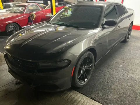 2017 Dodge Charger SE Sedan 4D