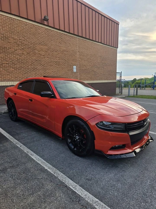 2017 Dodge Charger 7th Gen - Image 3 of 4