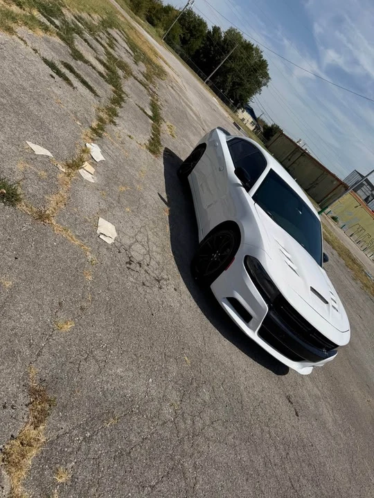 2017 Dodge Charger 7th Gen - Image 2 of 7
