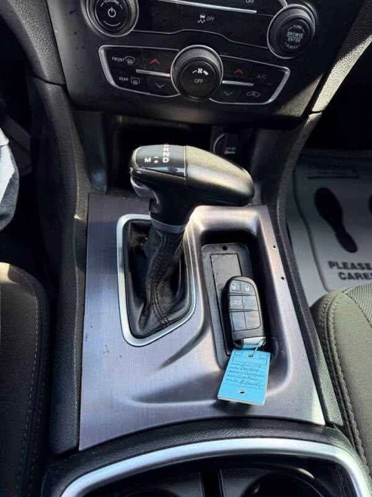 2017 Dodge Charger 7th Gen - Image 15 of 18