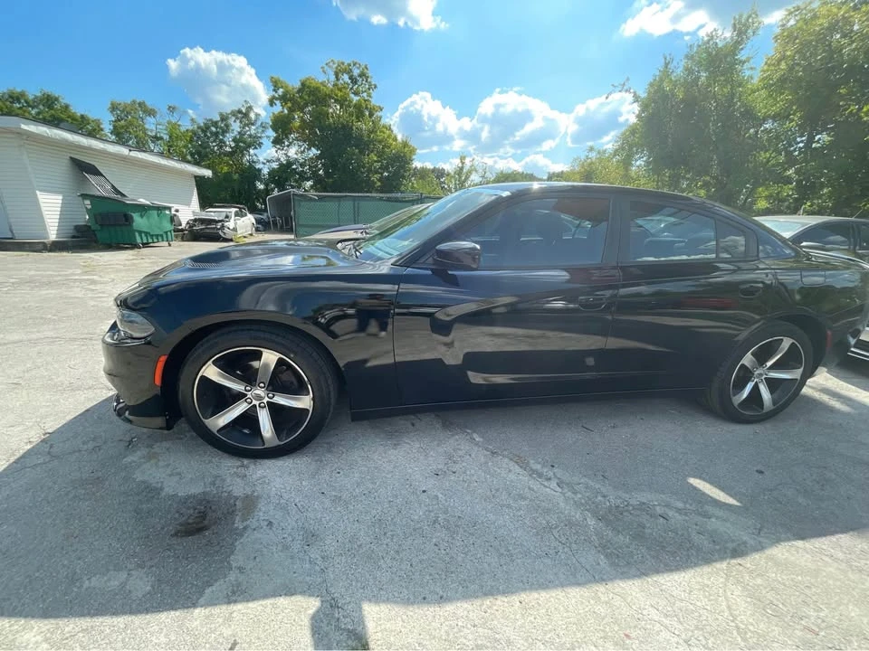 2017 Dodge Charger 7th Gen - Image 3 of 10