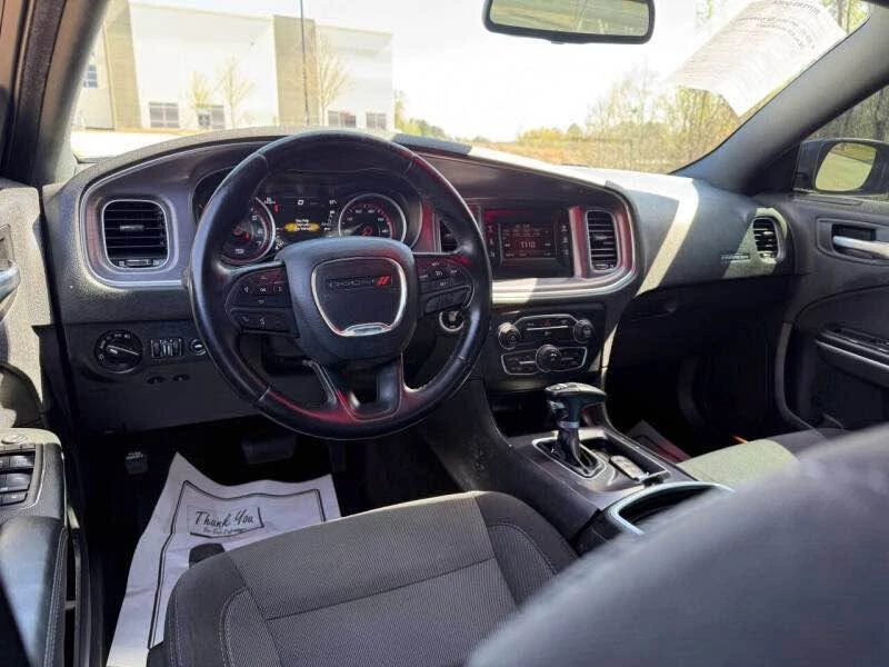 2017 Dodge Charger 7th Gen - Image 10 of 18