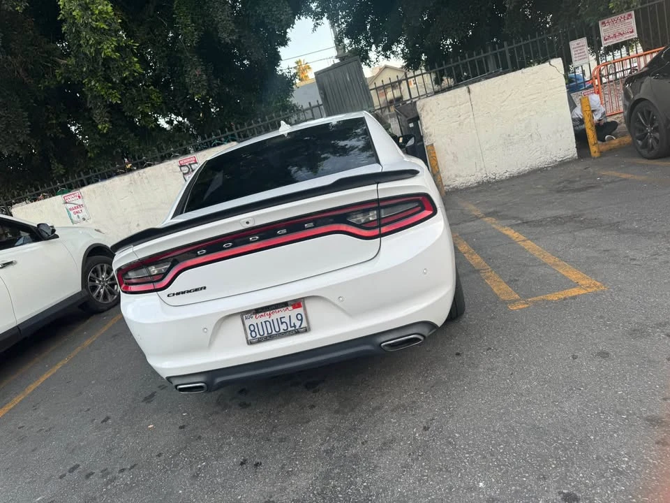 2017 Dodge Charger 7th Gen - Image 2 of 10