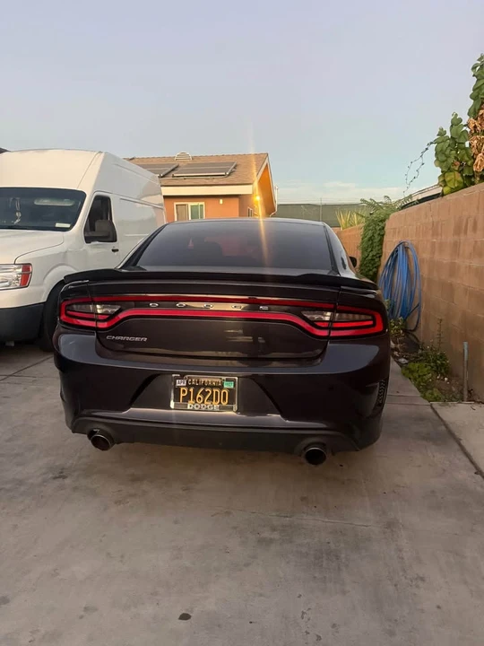 2017 Dodge Charger 7th Gen - Image 4 of 17