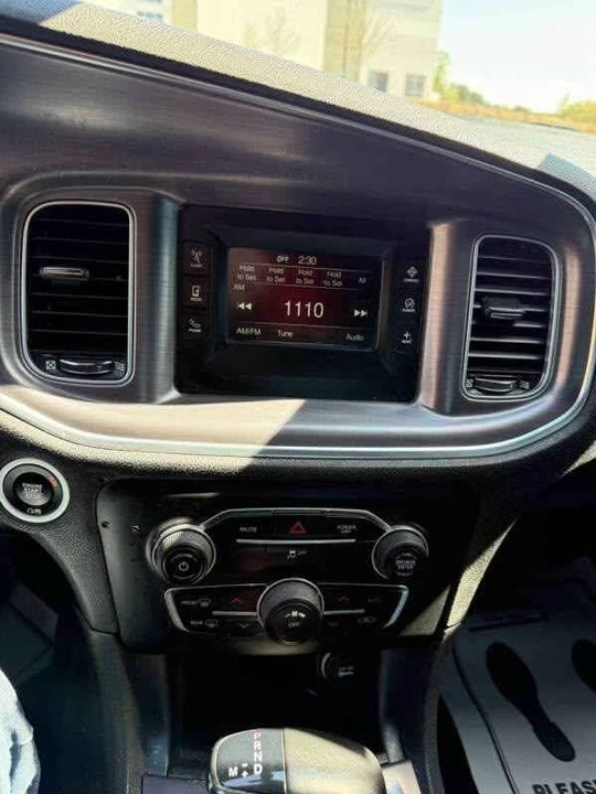 2017 Dodge Charger 7th Gen - Image 17 of 18