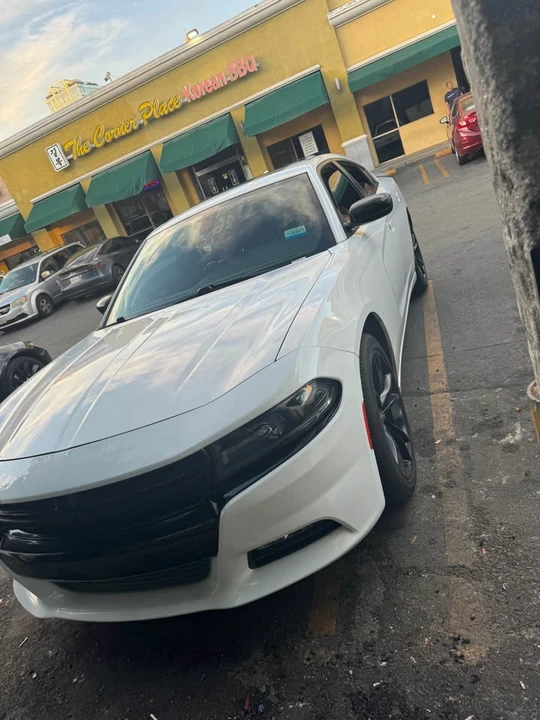 2017 Dodge Charger 7th Gen - Image 4 of 10