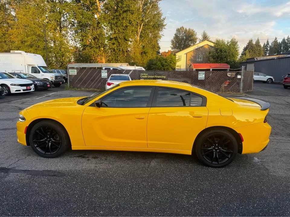 2017 Dodge Charger 7th Gen - Image 2 of 11