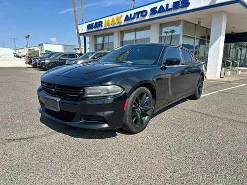 2017 Dodge Charger SE Sedan 4D